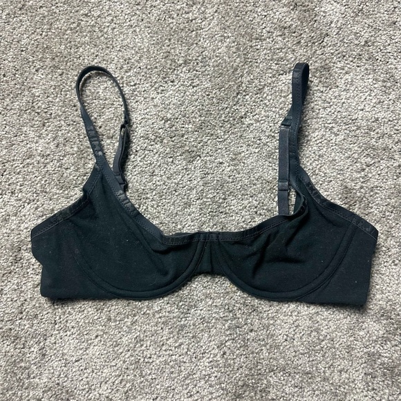 SKIMS Other - Women’s Skims Demi bra 34B